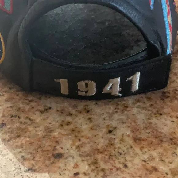Tuskegee Airmen Never Forgotten Black Leather Baseball Cap Hat 1941 Patches